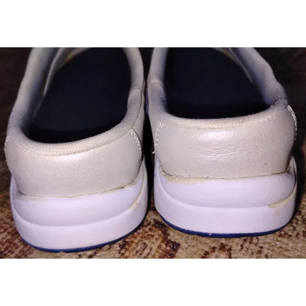 Women's Easy Spirit Travelport Nautical Anchor Clogs (Size 7.5) - Picture 4 of 7